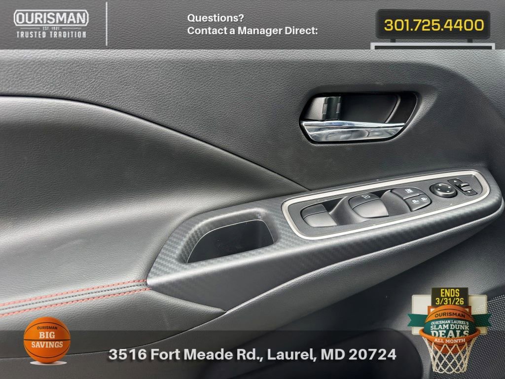 New 2025 Nissan Versa SR w/ Trunk Package image 29