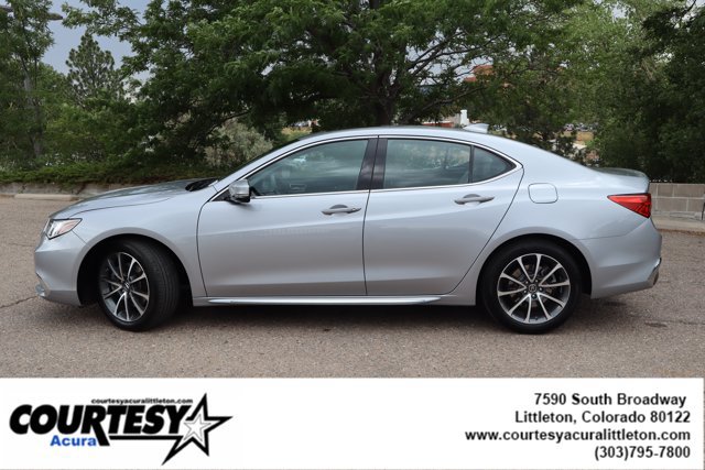 Used 2018 Acura TLX V6 SH-AWD w/ Technology Pkg image 3