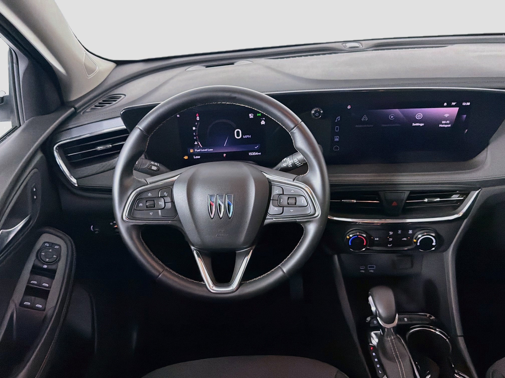Used 2025 Buick Encore GX Preferred FWD image 18