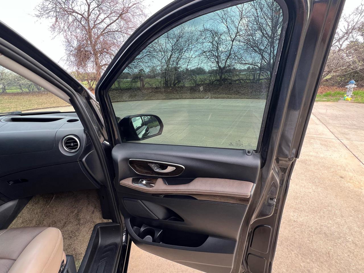 Used 2018 Mercedes-Benz Metris Passenger Van image 22