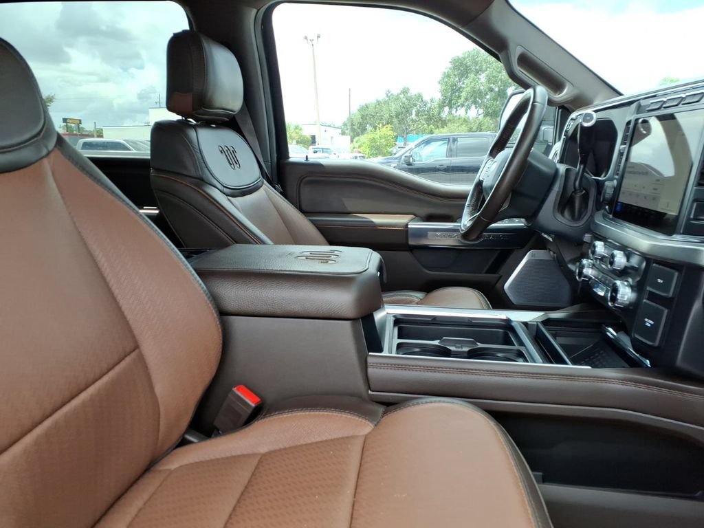 Used 2024 Ford F250 King Ranch AWD/4WD image 12