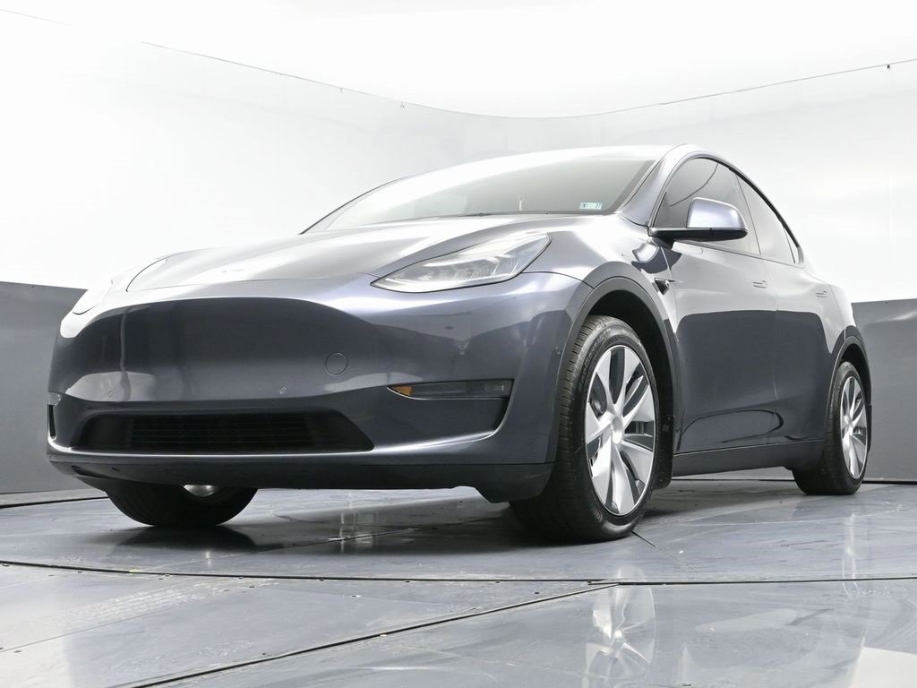 Used 2021 Tesla Model Y Long Range image 53