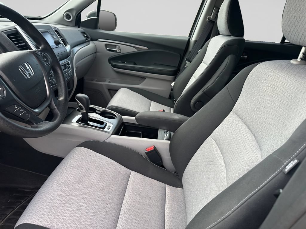 Used 2017 Honda Ridgeline RTS image 9