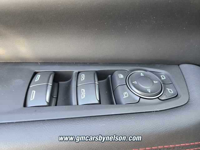 New 2026 GMC Yukon XL AT4 Ultimate w/ LPO, Illumination Package AWD/4WD image 16