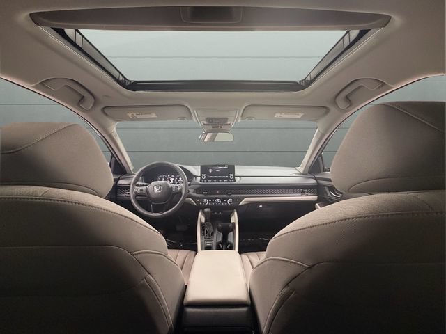 Certified 2025 Honda Accord SE image 16