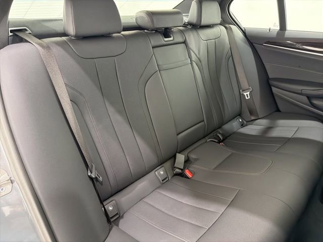 Certified 2023 BMW 530i xDrive w/ Premium Package image 22