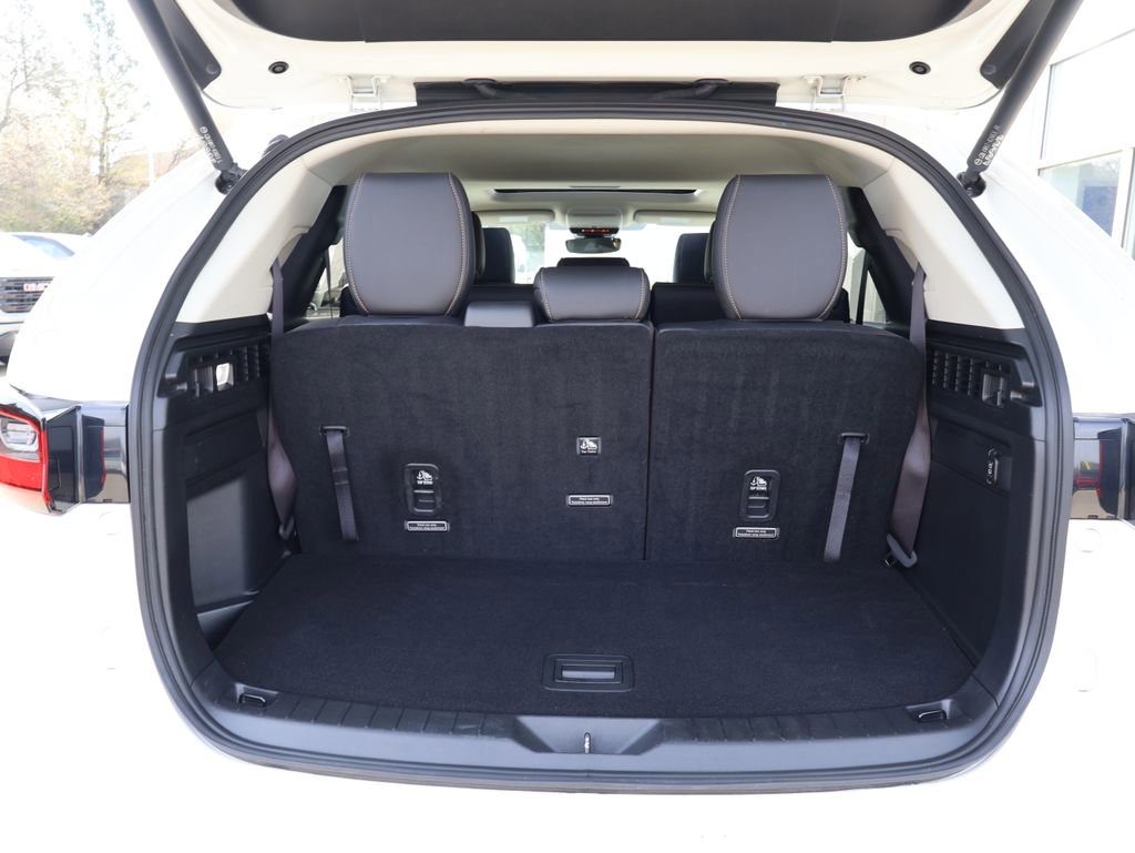 Used 2025 MAZDA CX-90 3.3 Turbo w/ Preferred Package image 32