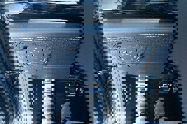 New 2026 Volkswagen Atlas SEL Premium R-Line image 25