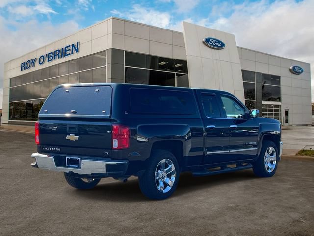 Used 2016 Chevrolet Silverado 1500 LTZ w/ Sport Package AWD/4WD image 5