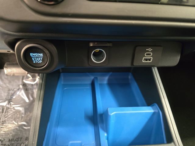 New 2025 Ford Maverick XLT w/ XLT Luxury Package AWD/4WD image 34