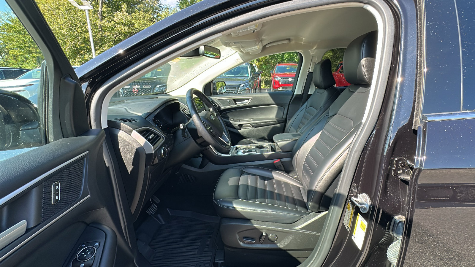Used 2023 Ford Edge SEL w/ Convenience Package AWD/4WD image 13