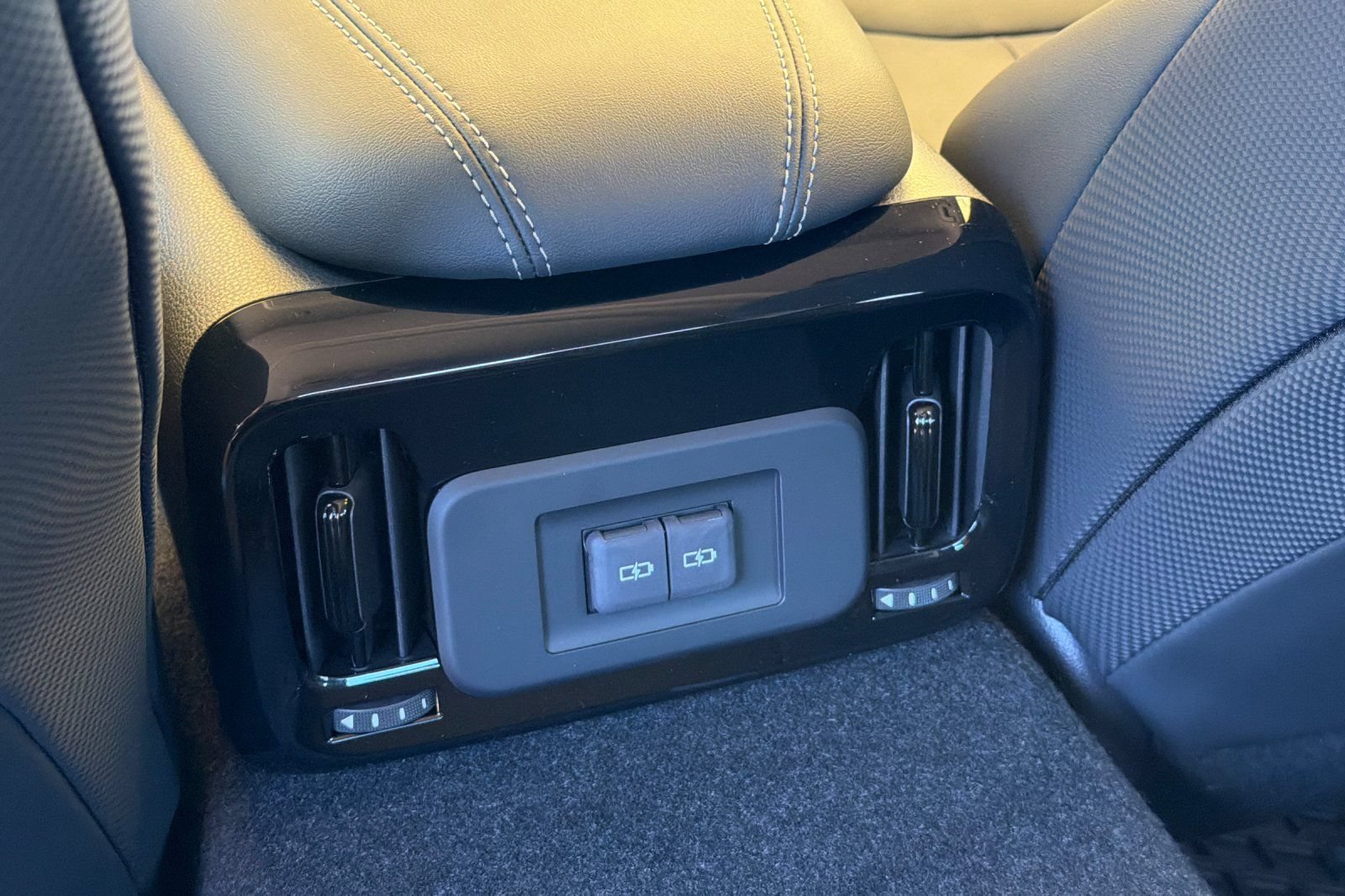 New 2026 Toyota Mirai RWD image 14