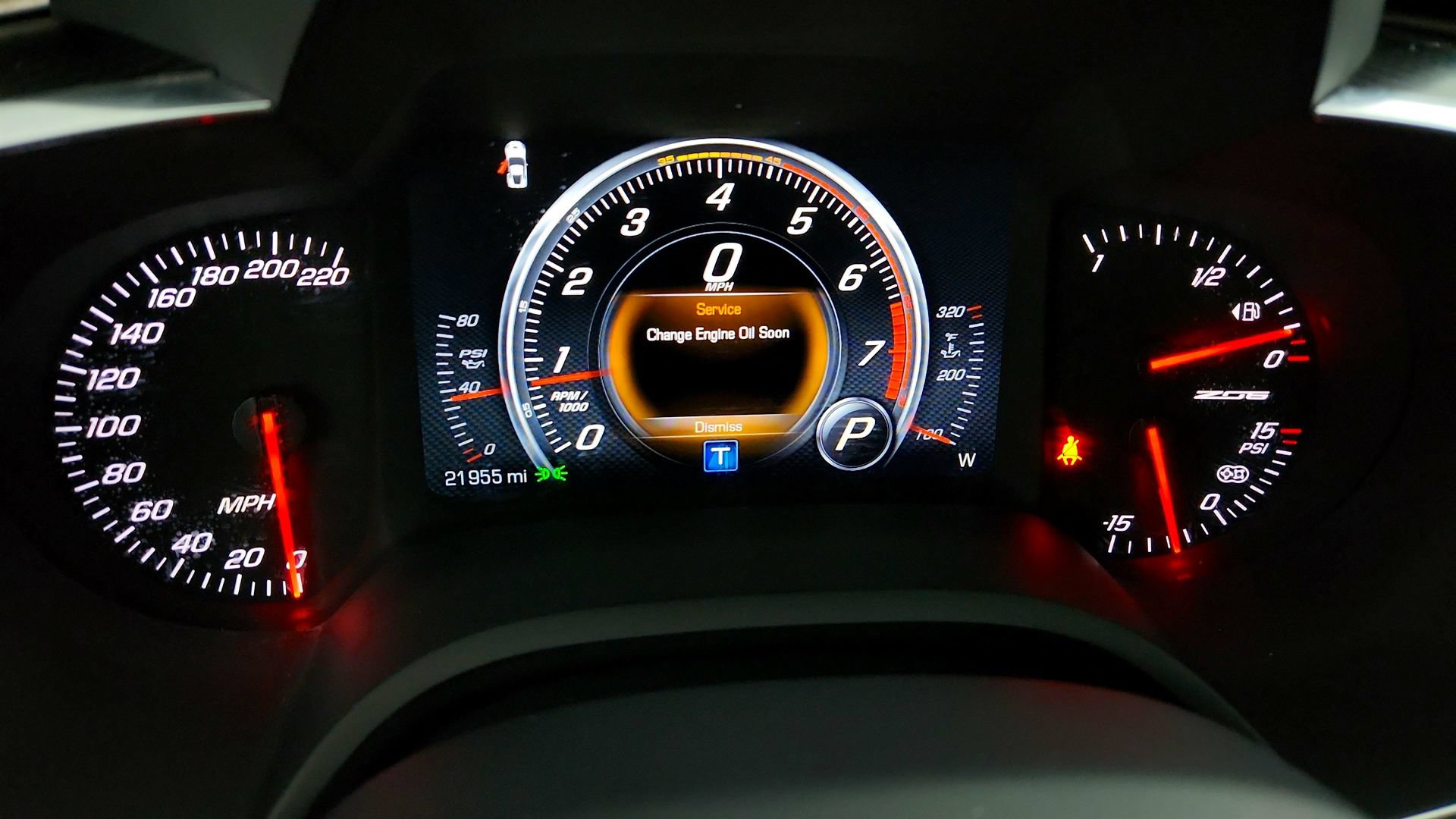 Used 2015 Chevrolet Corvette Z06 w/ 3LZ Preferred Equipment Group RWD image 20