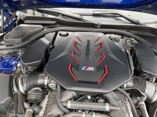 Used 2025 BMW M5 w/ Carbon Package image 21