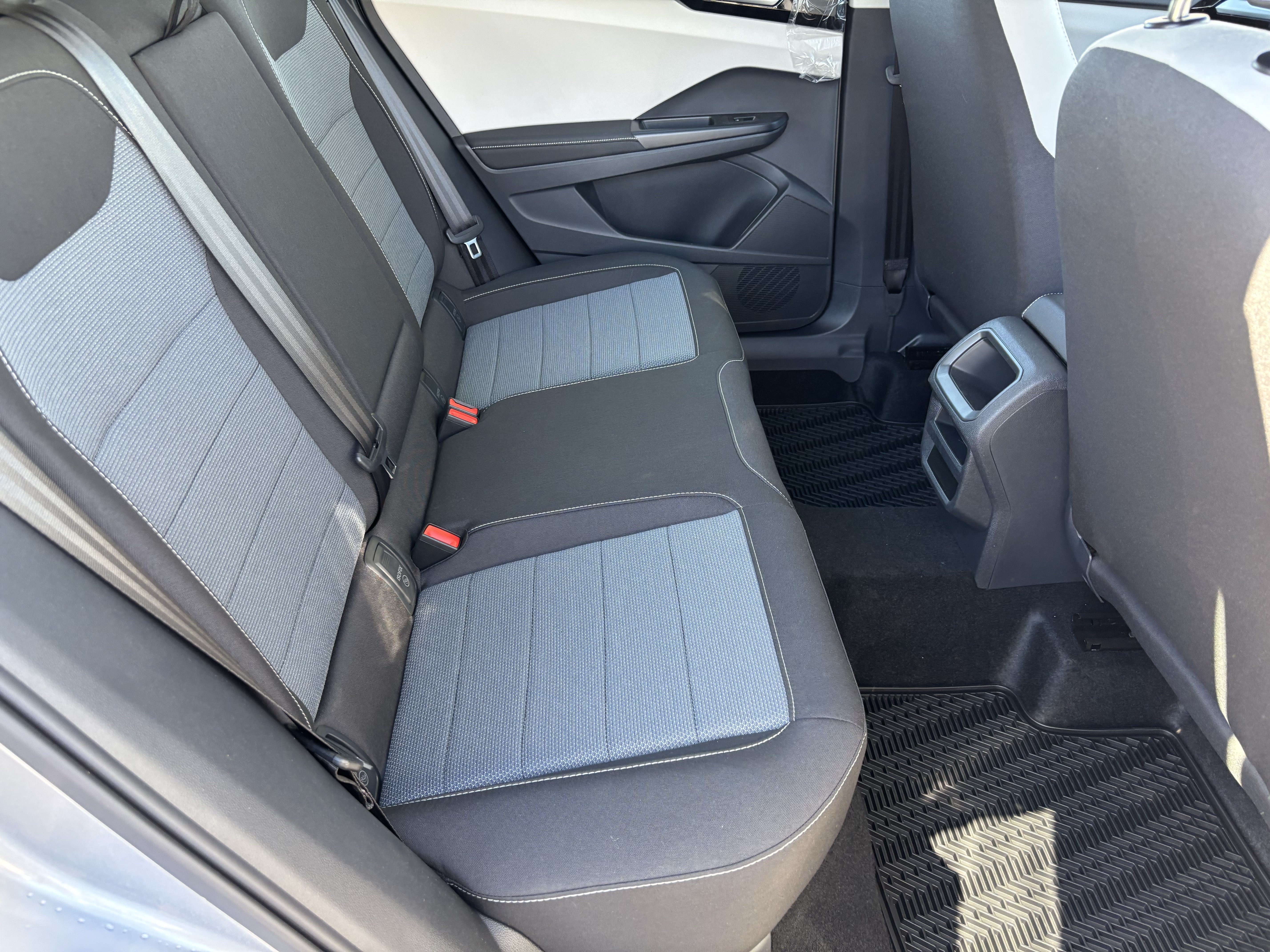 New 2026 Volkswagen Taos S FWD image 10