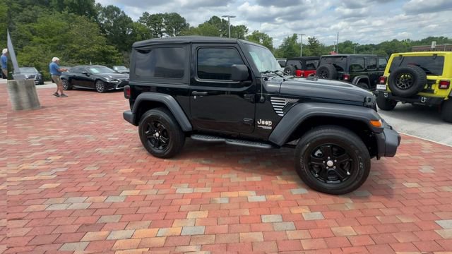 Used 2020 Jeep Wrangler Sport AWD/4WD image 4