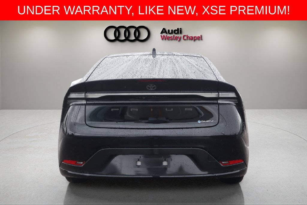 Used 2026 Toyota Prius Plug-In Hybrid w/ Limited Premium Package FWD image 4