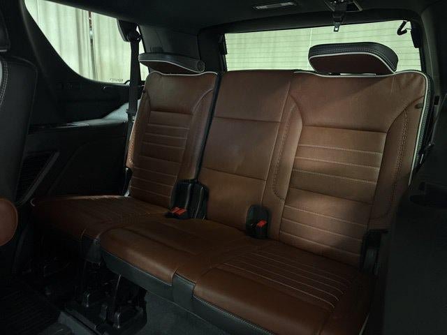 Used 2024 GMC Yukon Denali Ultimate AWD/4WD image 31
