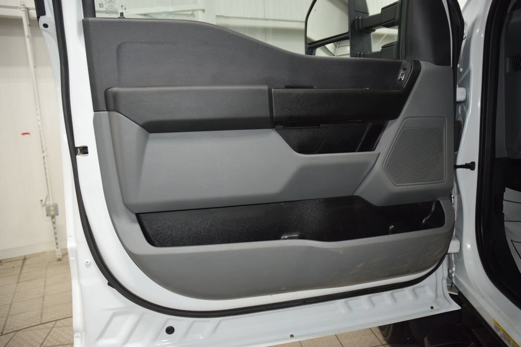 Used 2023 Ford F450 XL AWD/4WD image 32