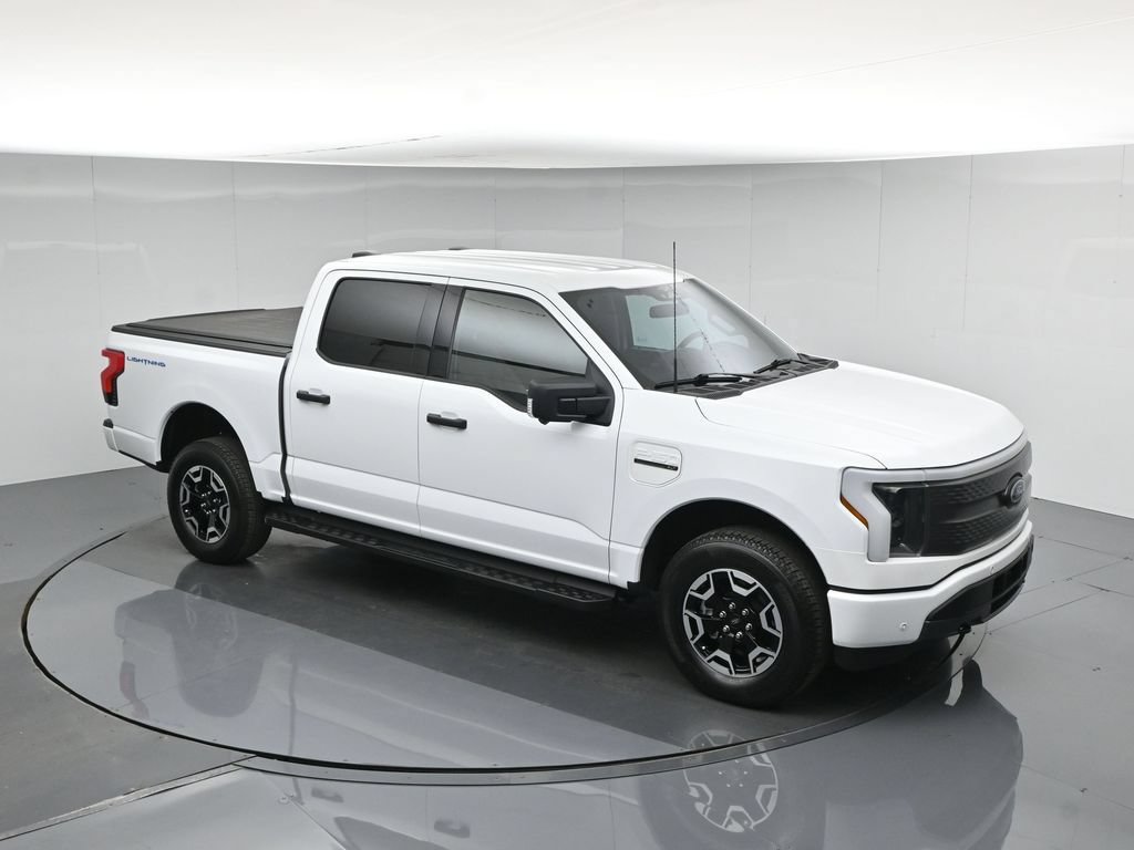 Certified 2023 Ford F150 Lightning XLT AWD/4WD image 45