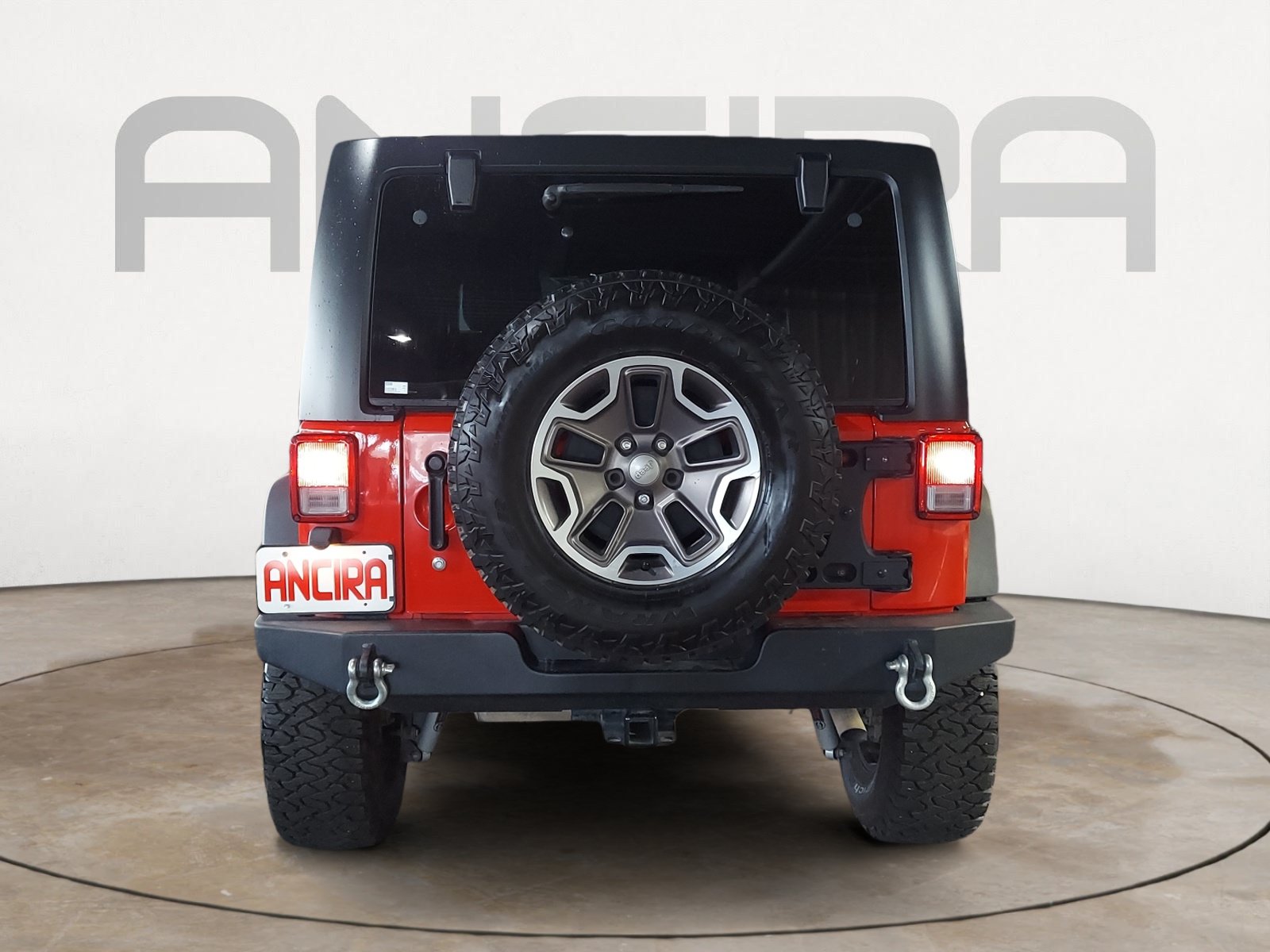 Used 2018 Jeep Wrangler Unlimited Rubicon w/ Connectivity Group AWD/4WD image 9