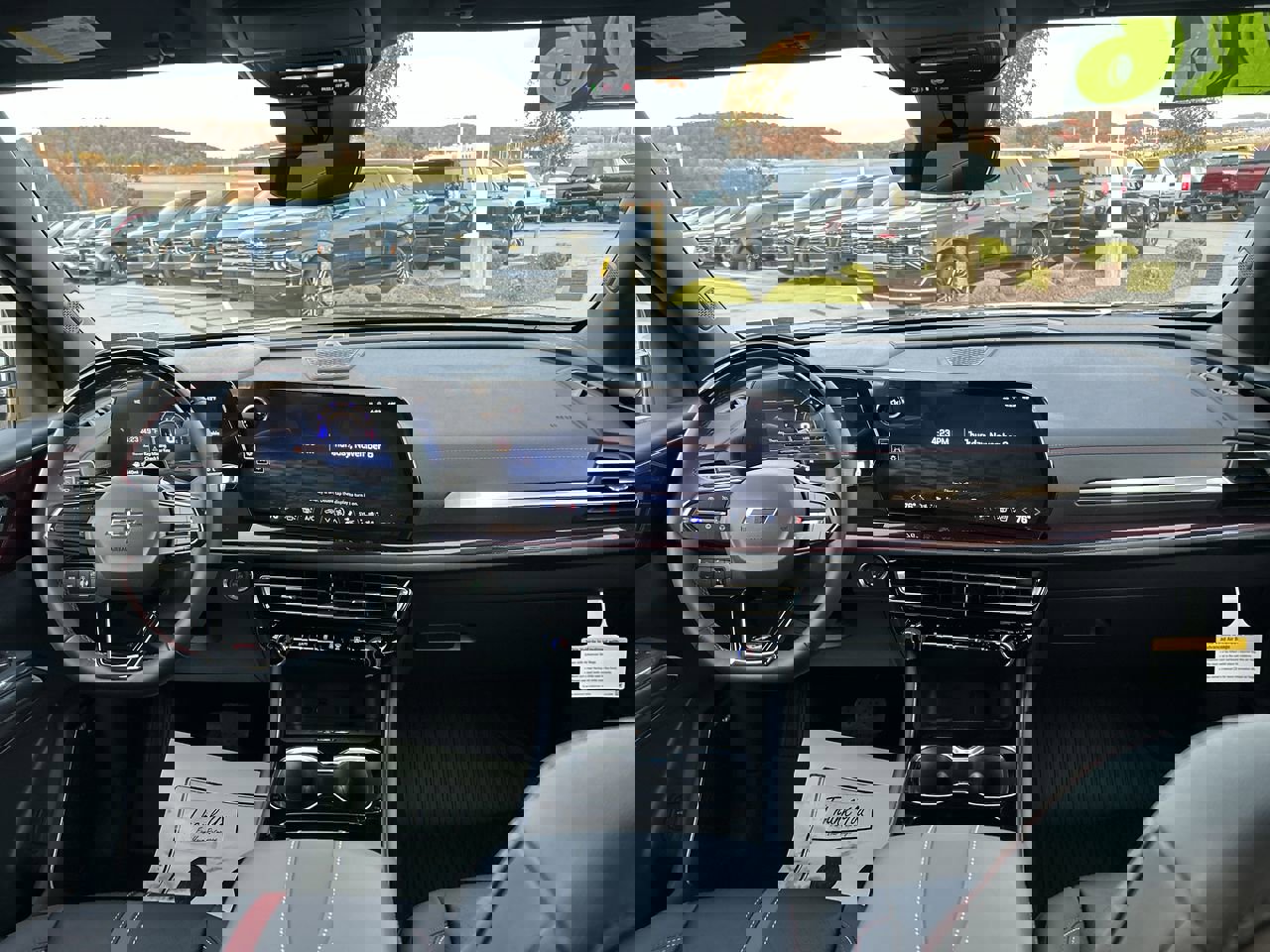 New 2026 Chevrolet Traverse RS w/ LPO, Floor Liner Package image 17