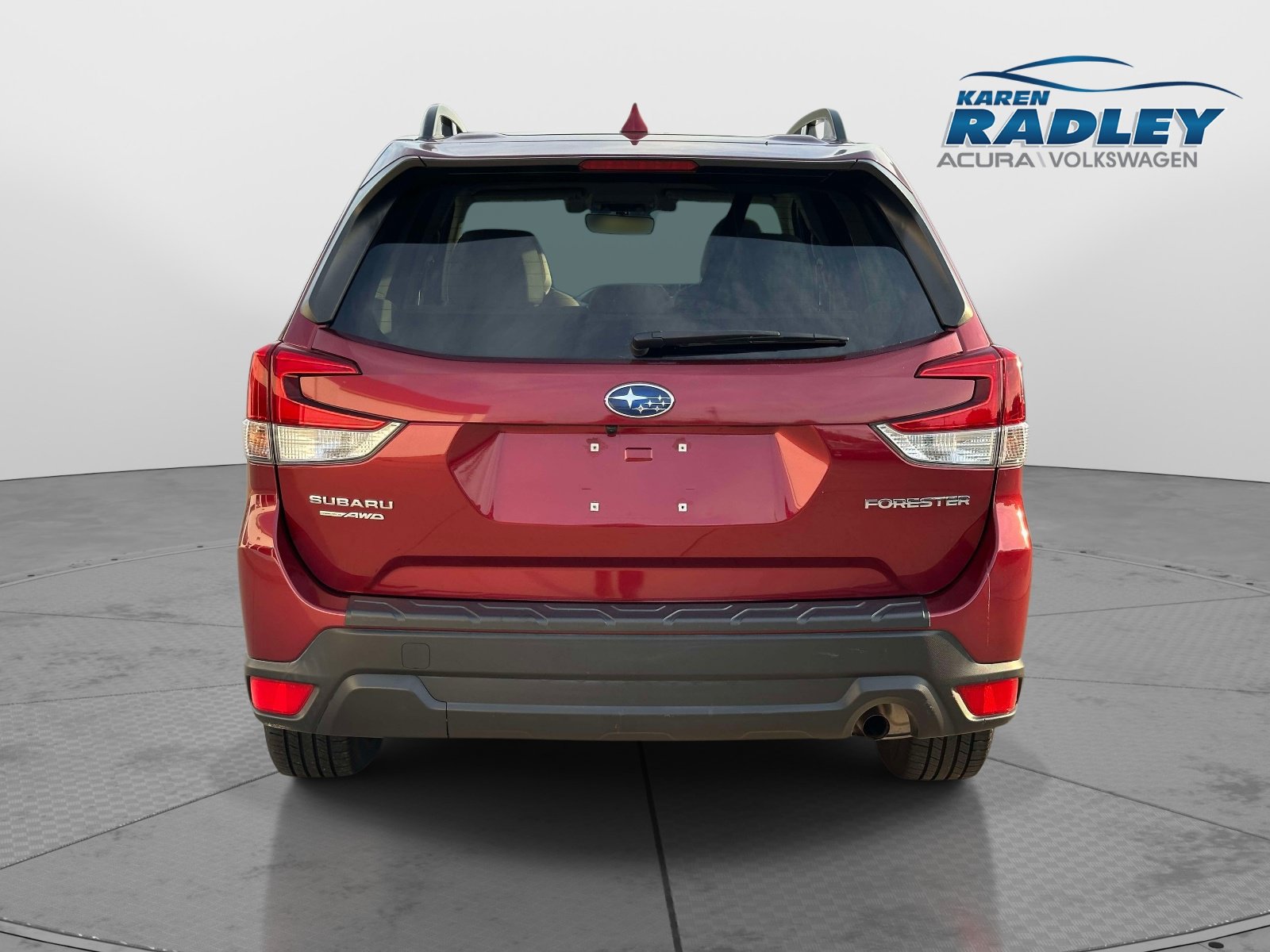 Used 2021 Subaru Forester Premium AWD/4WD image 3