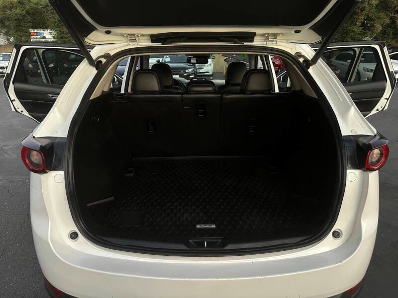 Used 2018 MAZDA CX-5 Grand Touring w/ Premium Package image 7