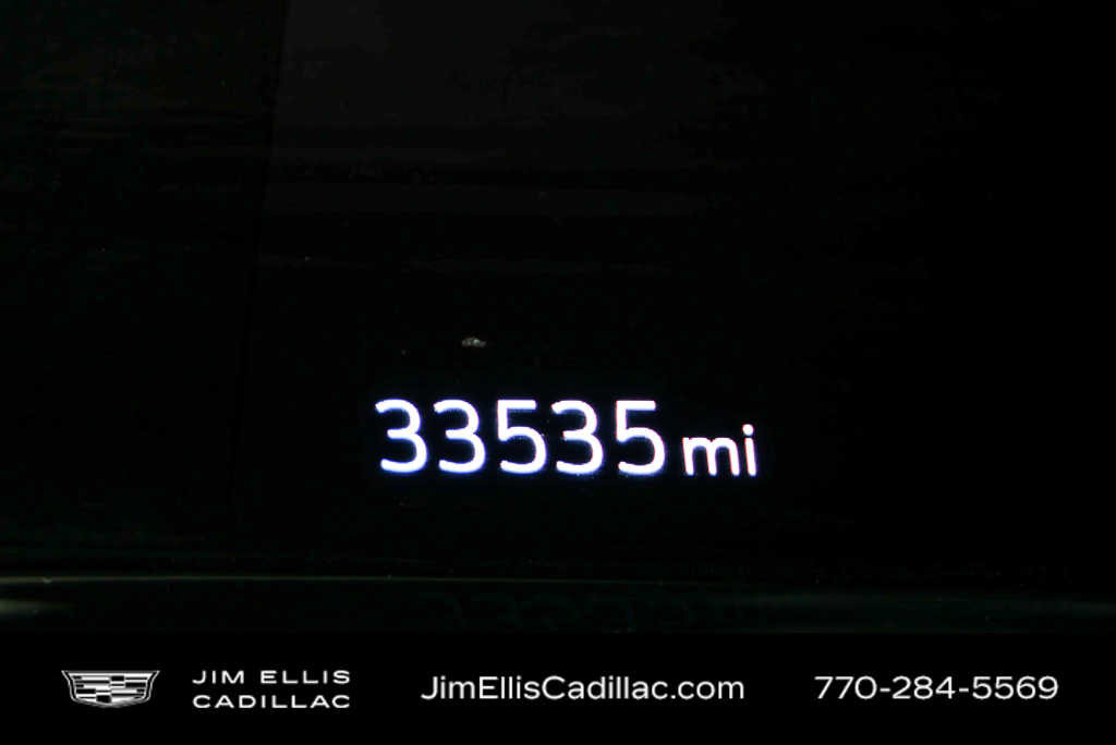 Used 2024 Cadillac Escalade Sport w/ LPO, ONYX Package image 9