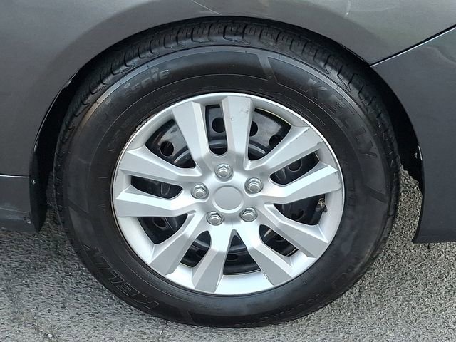 Used 2013 Toyota Corolla LE FWD image 8