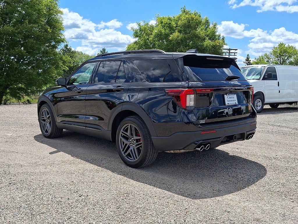 Used 2025 Ford Explorer ST w/ Sun And Sound Package AWD/4WD image 7