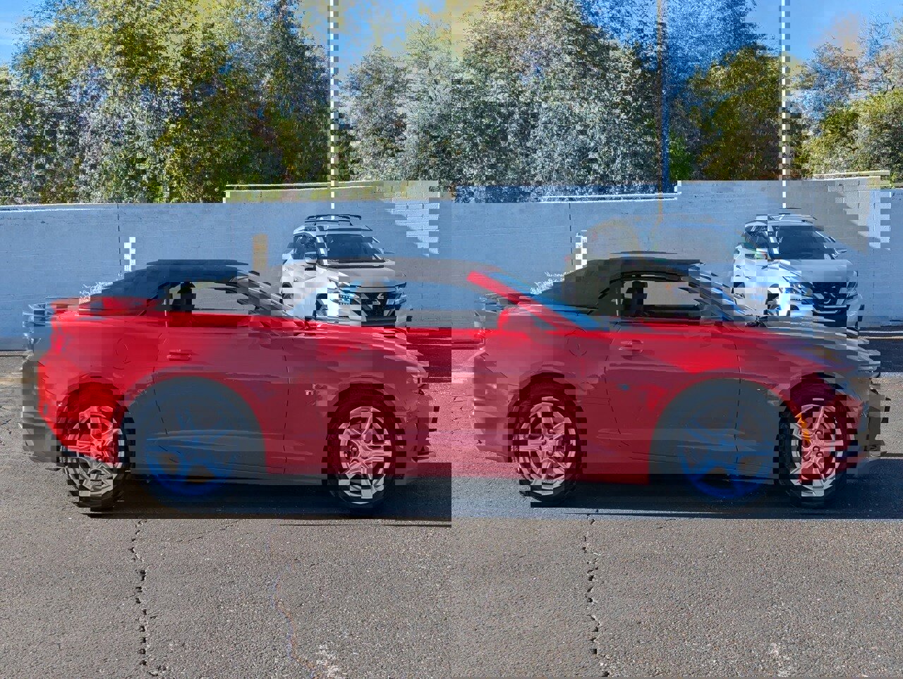 Used 2023 Chevrolet Camaro LT image 7