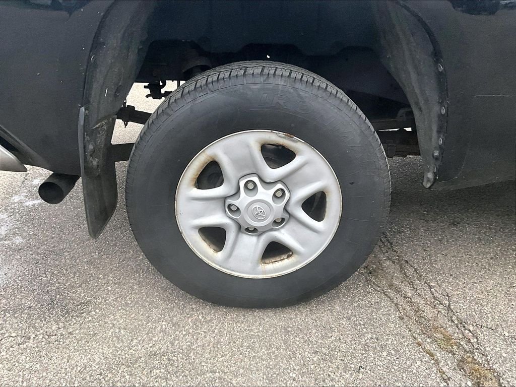 Used 2018 Toyota Tundra SR5 AWD/4WD image 7