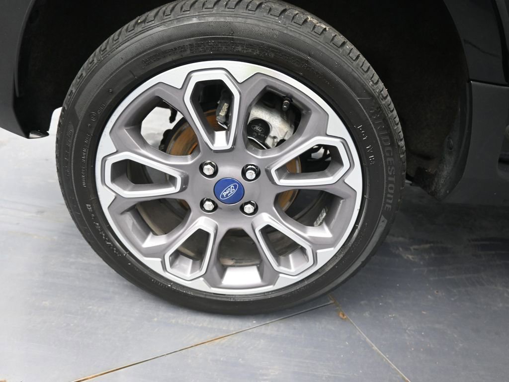 Used 2022 Ford EcoSport Titanium AWD/4WD image 25