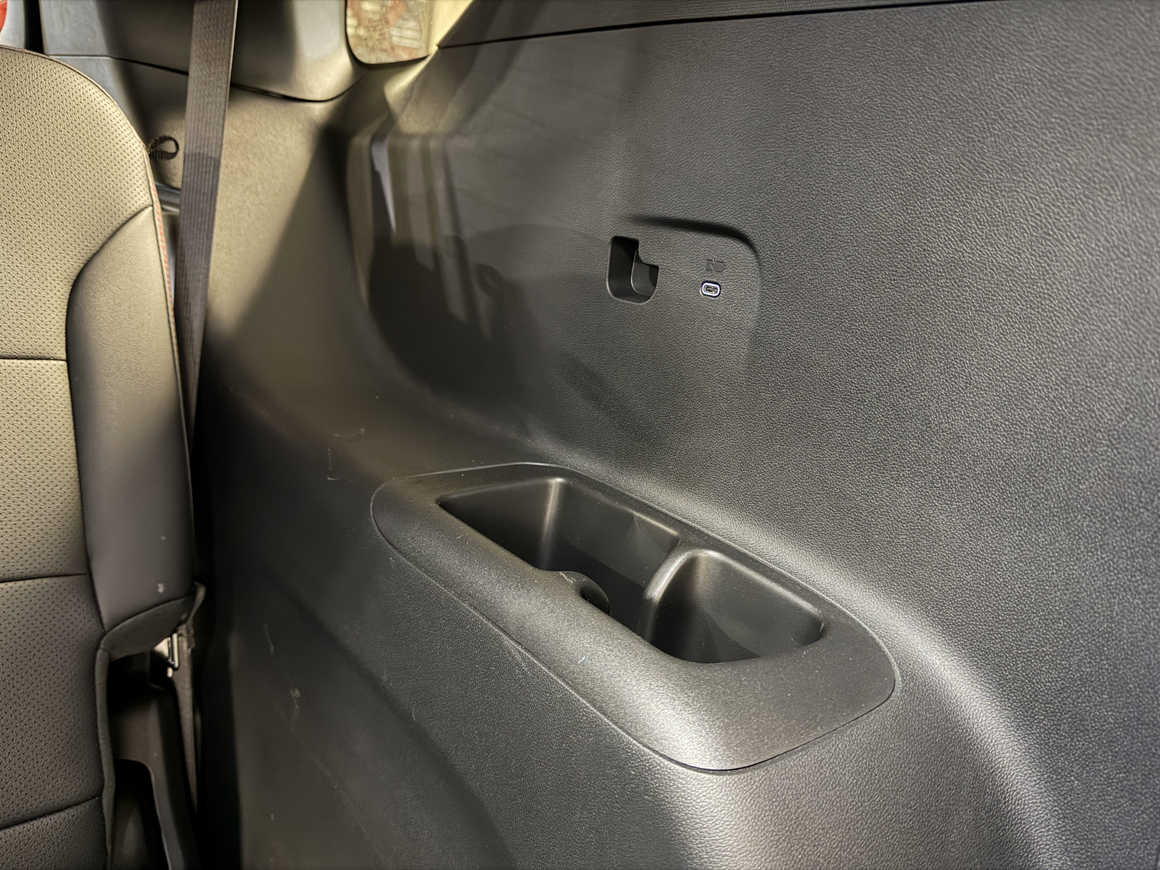 Used 2024 Chevrolet Traverse RS image 26