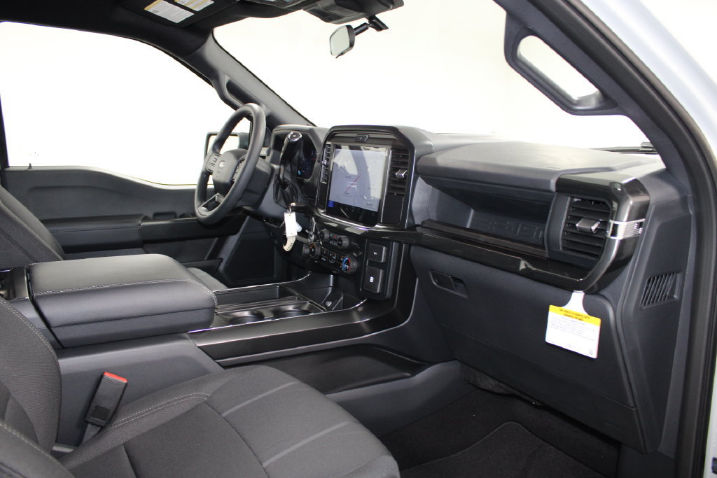 New 2026 Ford F150 STX w/ Equipment Group 200A AWD/4WD image 28