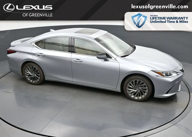 Used 2024 Lexus ES 300h w/ Accessory Package (Z1) FWD image 37
