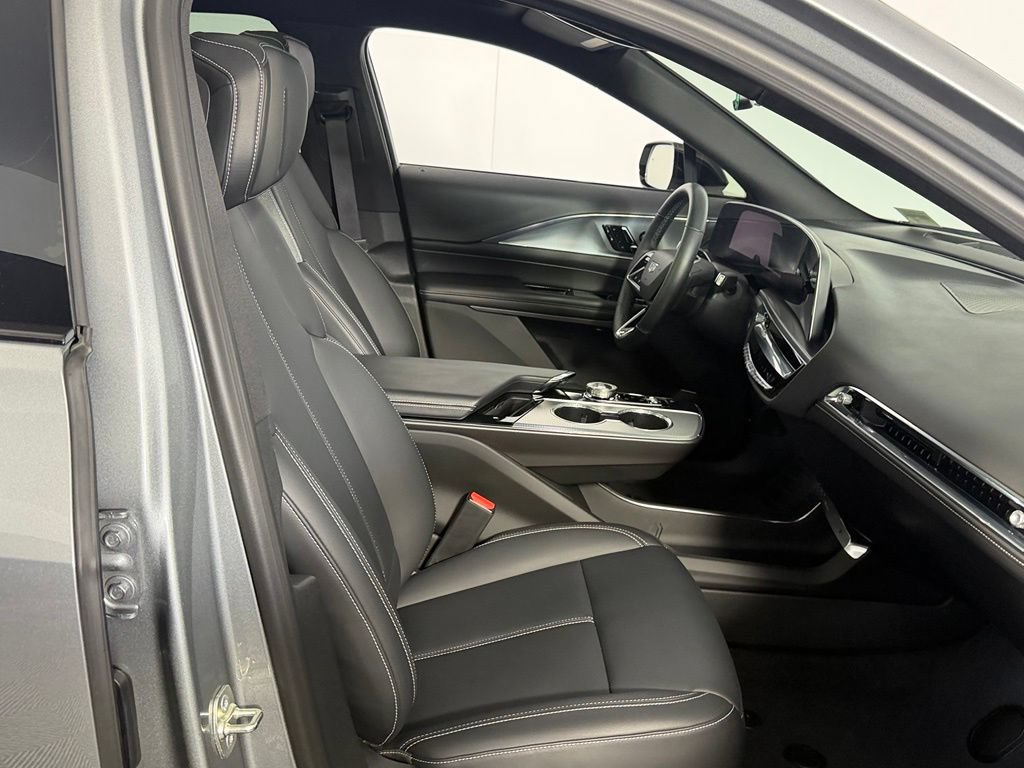 Used 2024 Cadillac Lyriq Tech w/ Driver Assist Package RWD image 33