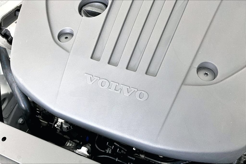 New 2026 Volvo XC60 B5 Core w/ Climate Package AWD/4WD image 26