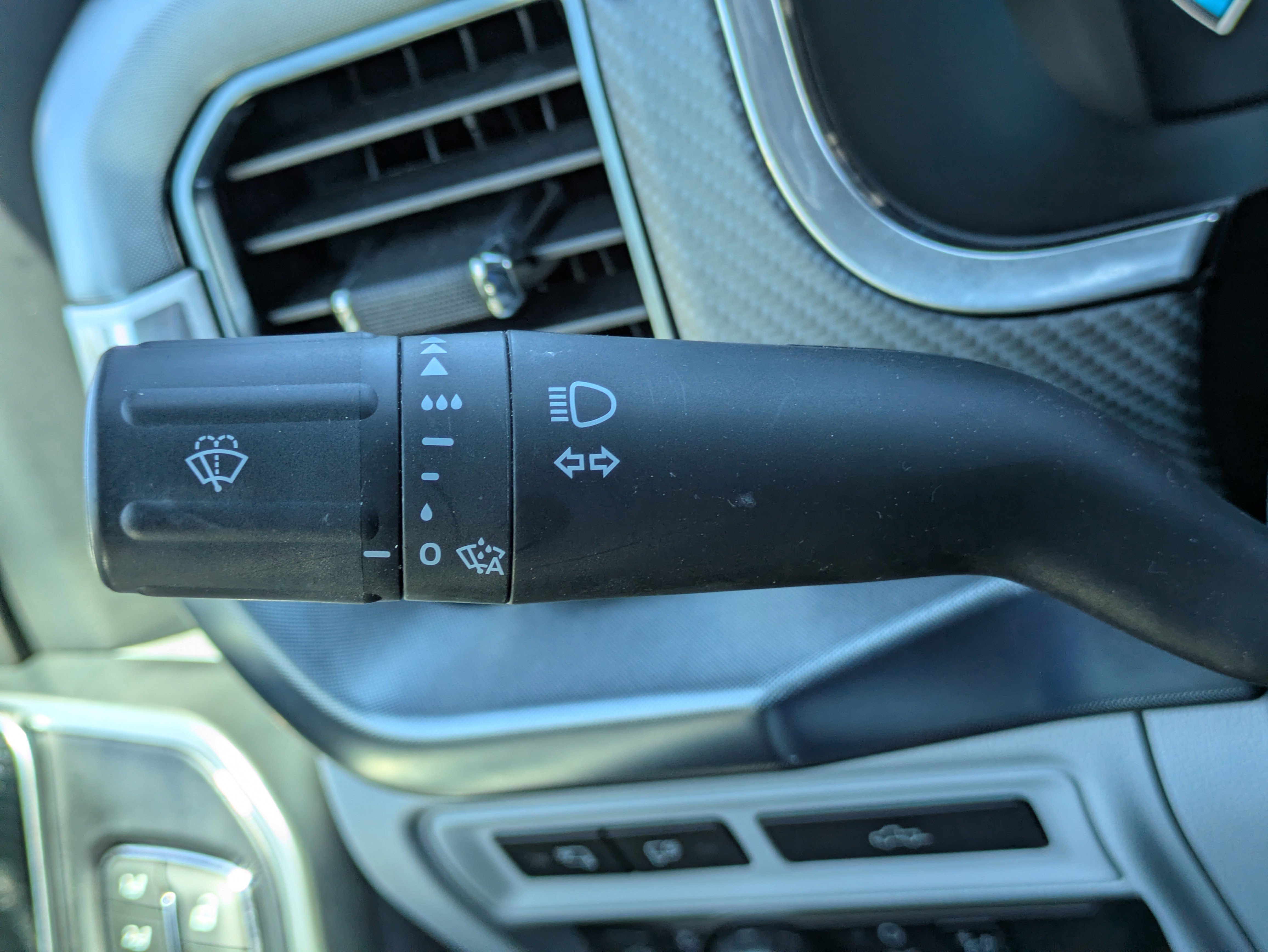 Used 2021 Ford F150 Limited image 18