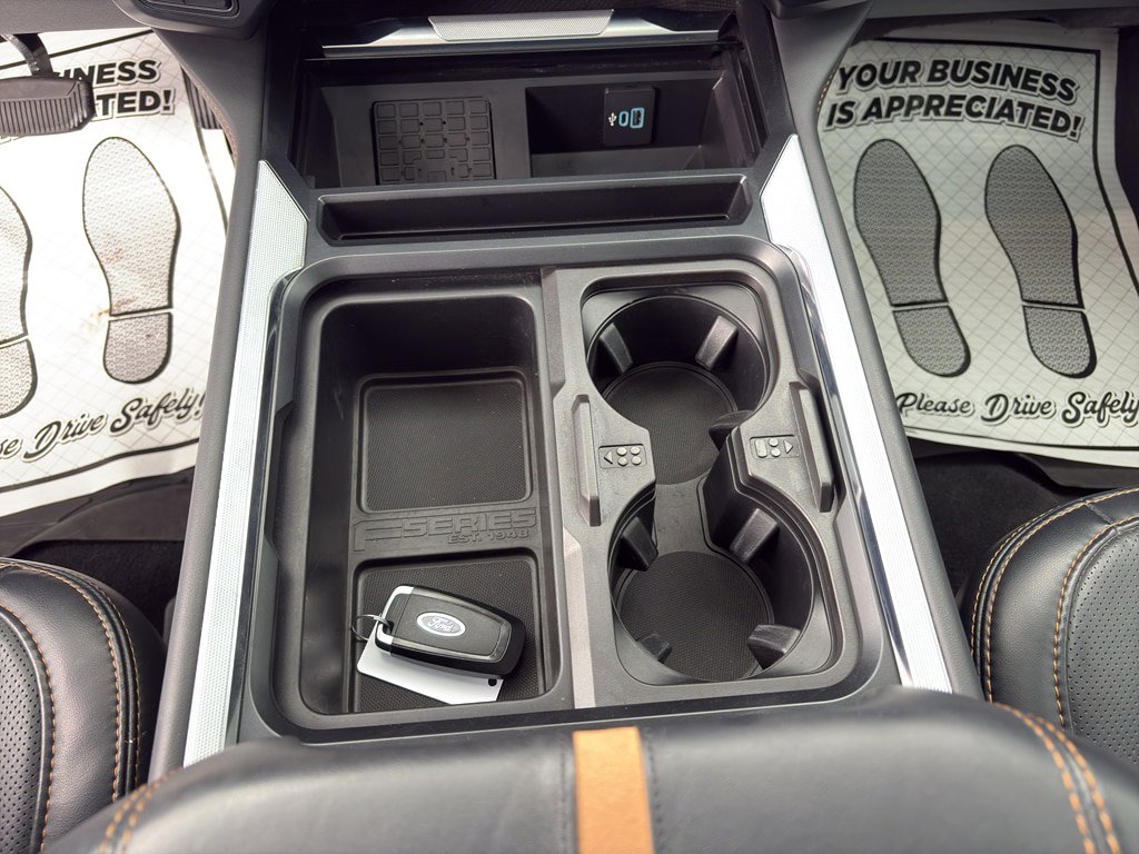 Used 2024 Ford F350 Platinum AWD/4WD image 19