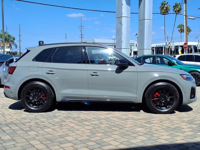 Used 2021 Audi SQ5 Prestige w/ Prestige Package AWD/4WD image 3