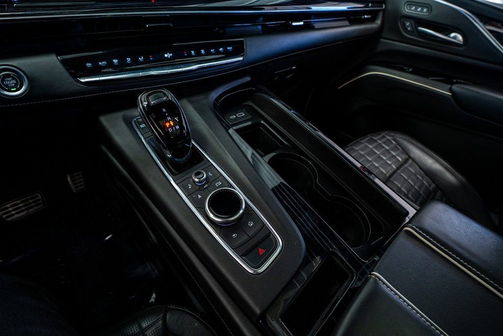 Used 2023 Cadillac Escalade ESV V image 49