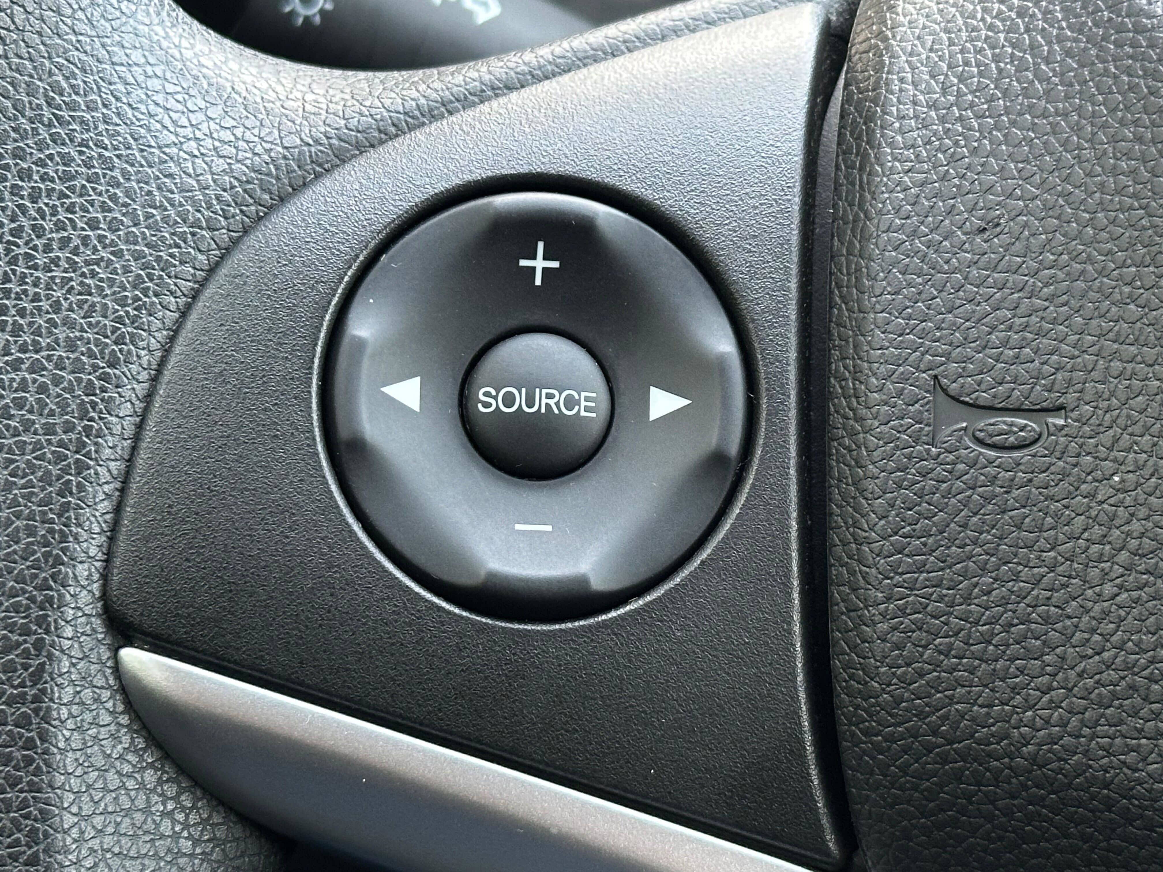 Used 2015 Honda Fit LX image 29