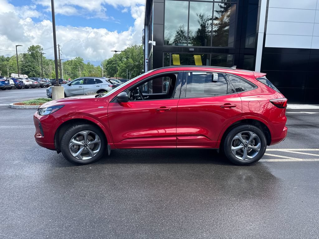 Used 2024 Ford Escape ST-Line w/ Tech Pack #1 AWD/4WD video 2