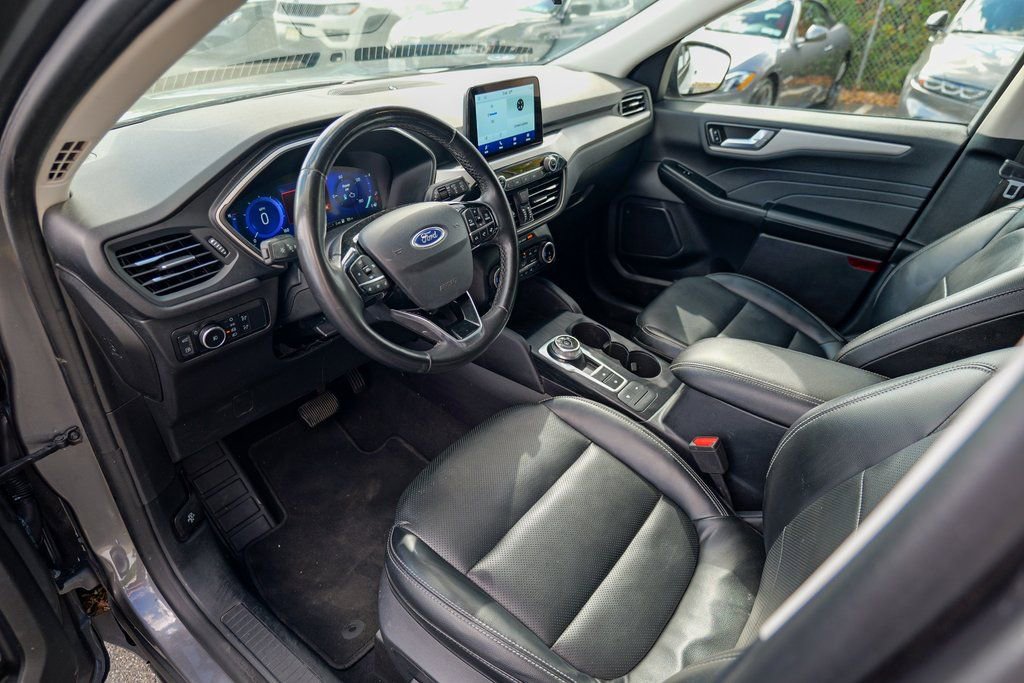 Used 2022 Ford Escape SEL w/ Technology Package image 19