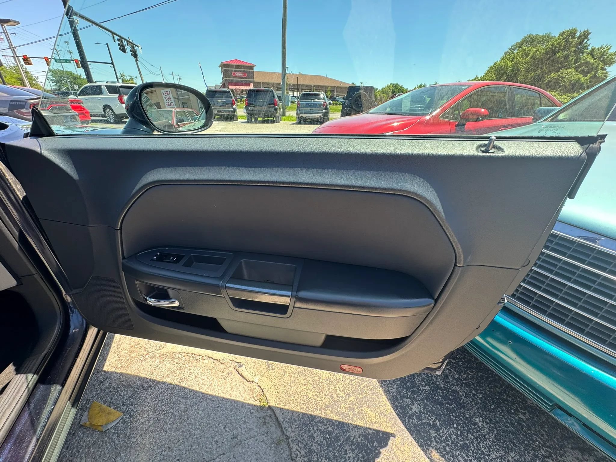 Used 2012 Dodge Challenger SXT RWD image 24