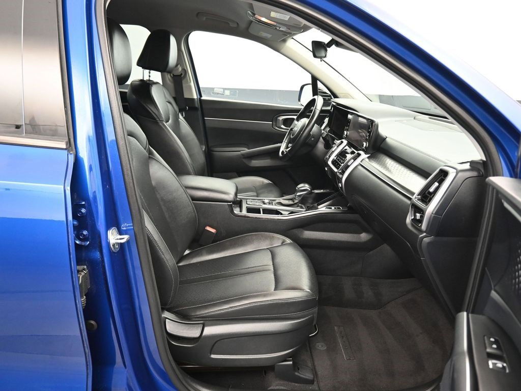 Used 2022 Kia Sorento S image 52
