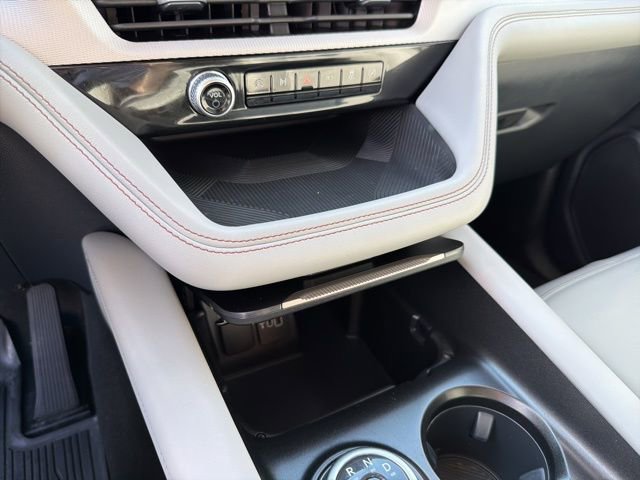 Used 2025 Ford Explorer Active w/ Active Comfort Package image 18