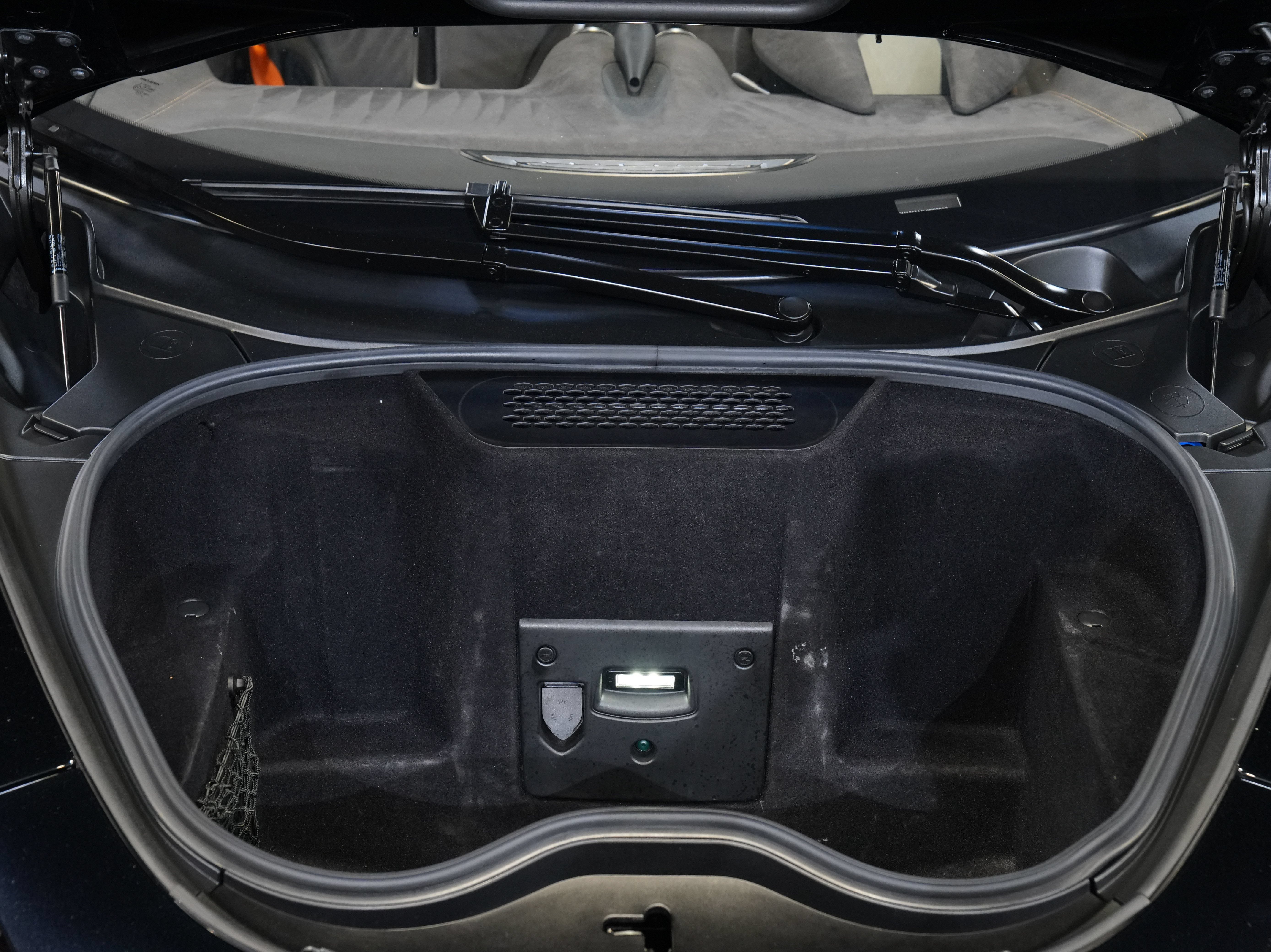 Used 2020 McLaren 600LT Spider RWD image 51